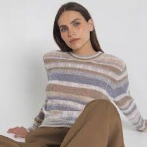 Harper Lane Halle Crewneck 100% cashmere. Size XXL